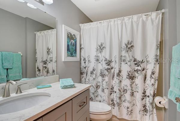 9641 CASTLE POINT DR #1215, SARASOTA, FL — photo 21