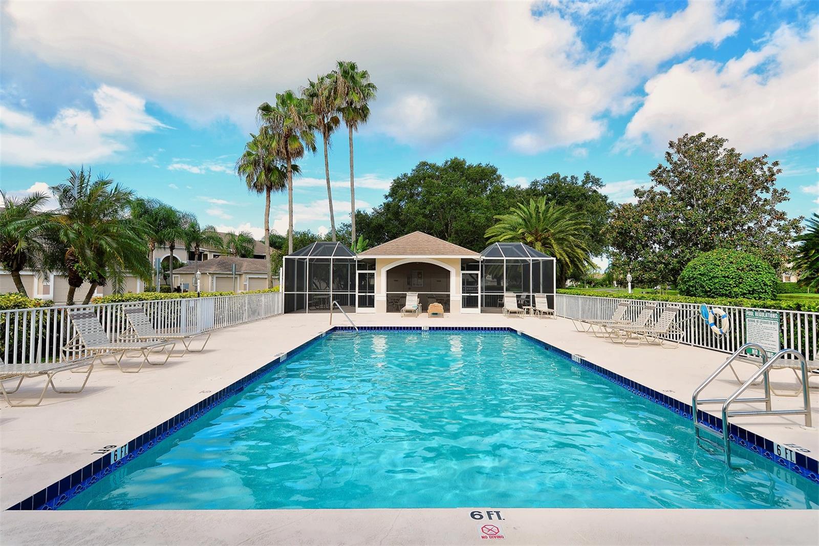 9641 CASTLE POINT DR #1215, SARASOTA, FL — photo 28