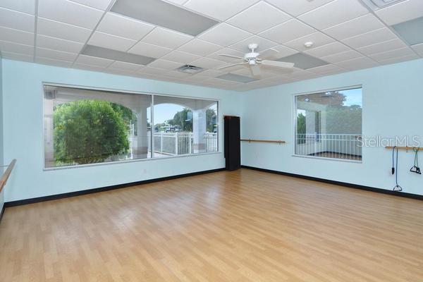 9641 CASTLE POINT DR #1215, SARASOTA, FL — photo 42