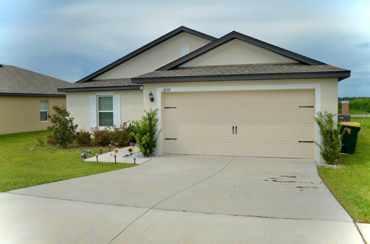 1639 SWAN LAKE CIR, DUNDEE, FL — photo 2