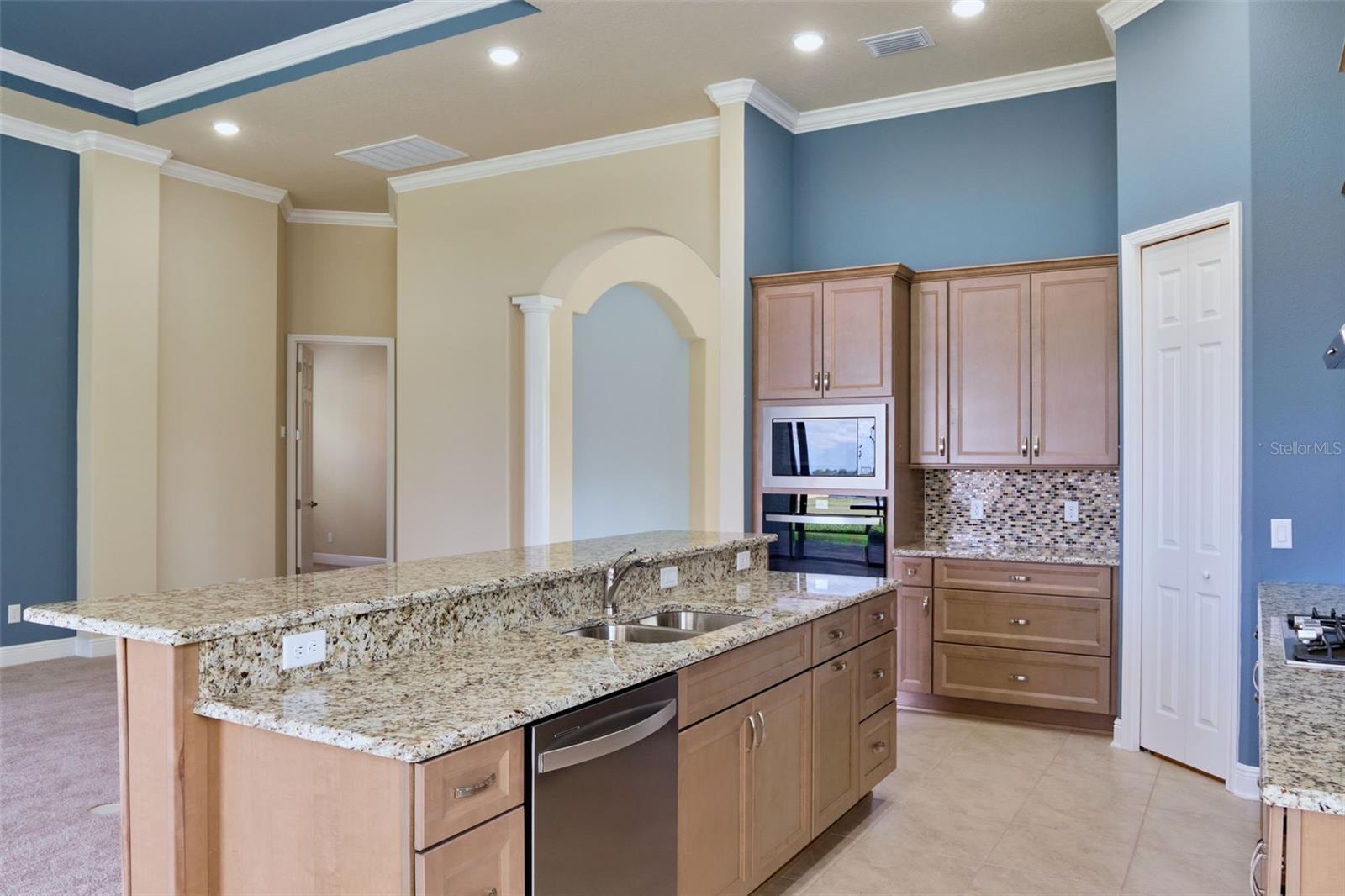 1363 W GREENMEADOW PATH, HERNANDO, FL — photo 12