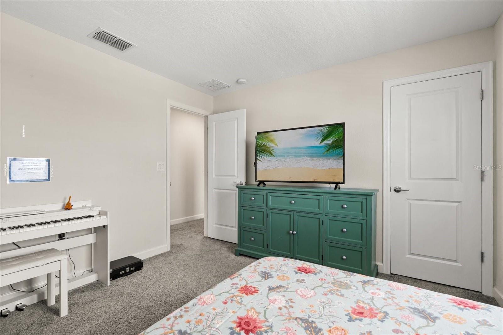 545 S ANDREA CIR, HAINES CITY, FL — photo 15