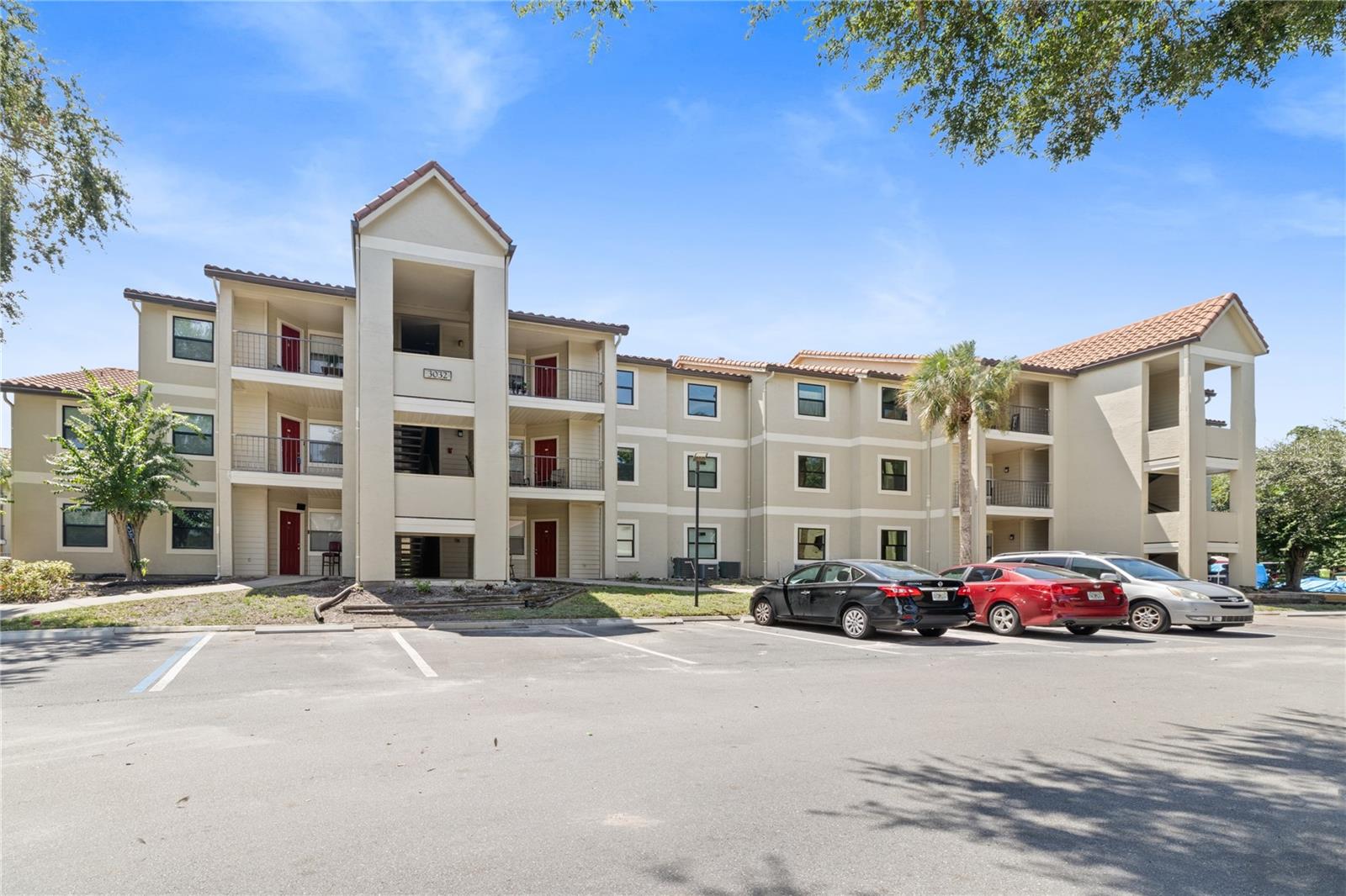 3032 PARKWAY BLVD #208, KISSIMMEE, FL