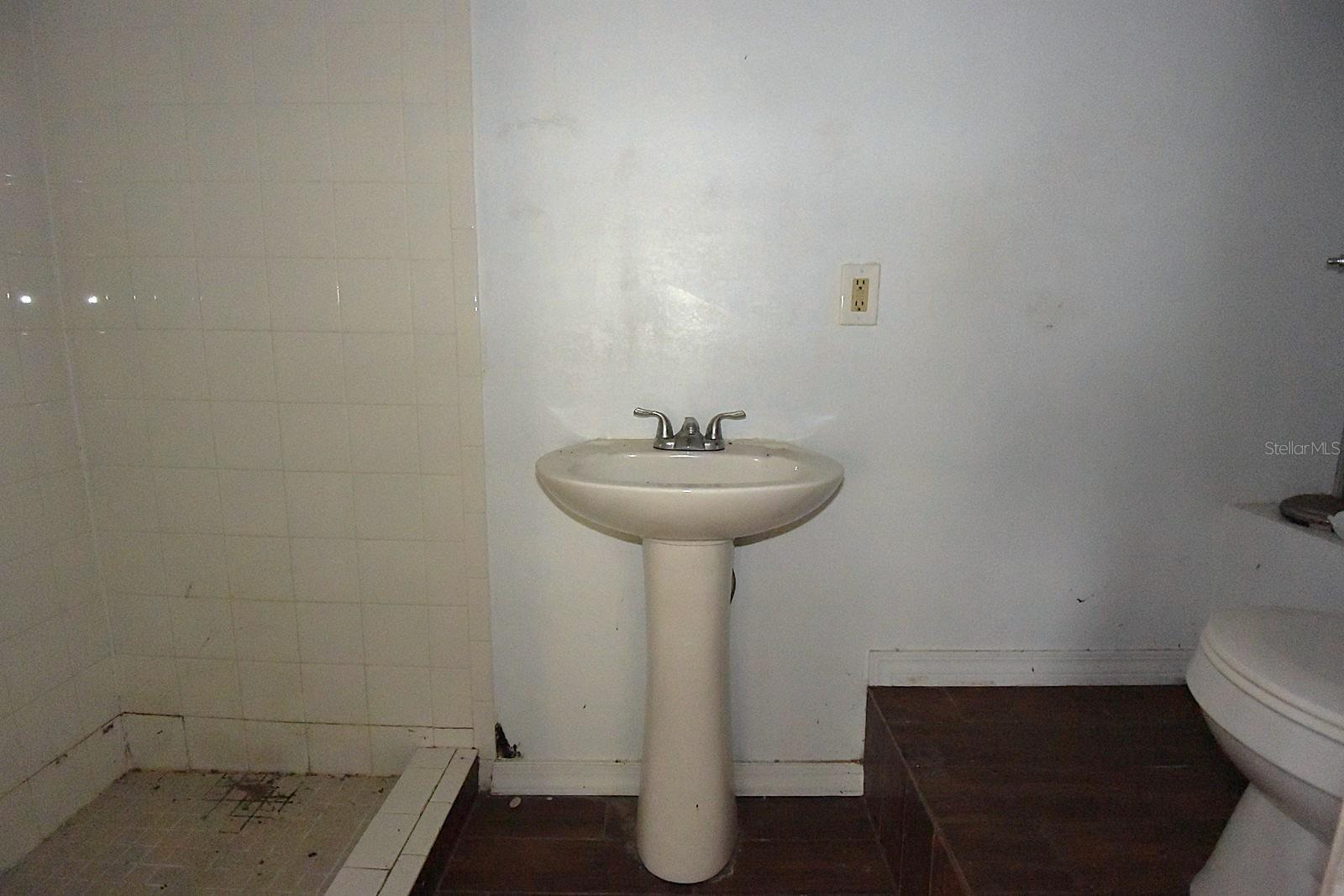 7610 ANNA AVE, GIBSONTON, FL — photo 22