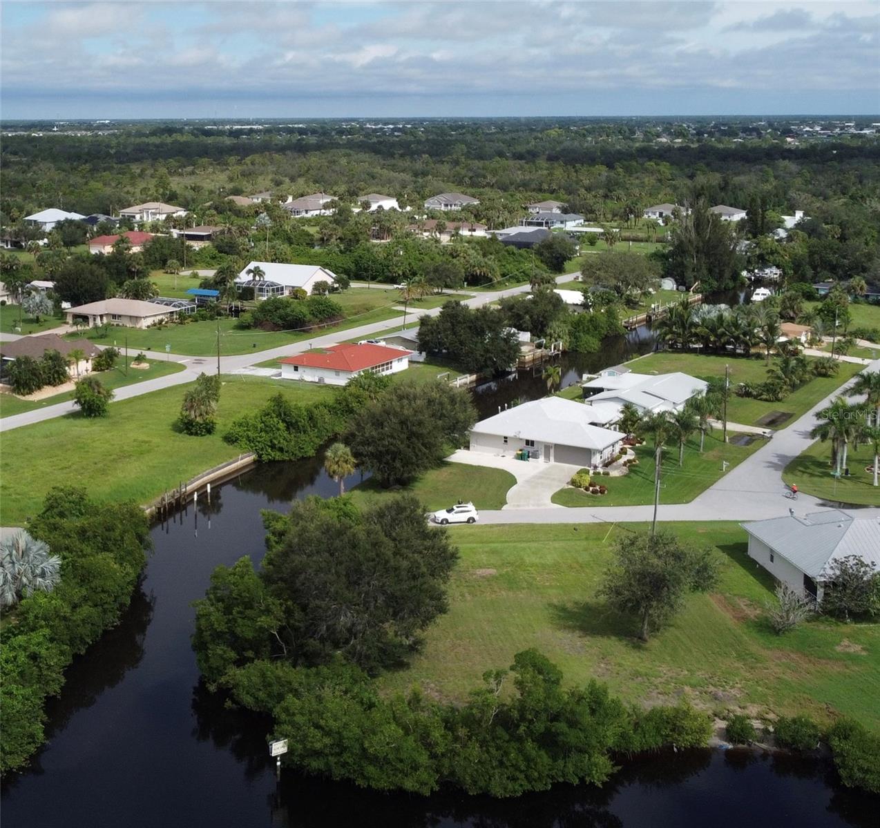 3690 PEACE RIVER DR, PUNTA GORDA, FL — photo 5