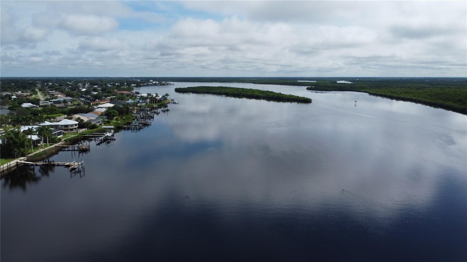 3690 PEACE RIVER DR, PUNTA GORDA, FL — photo 18