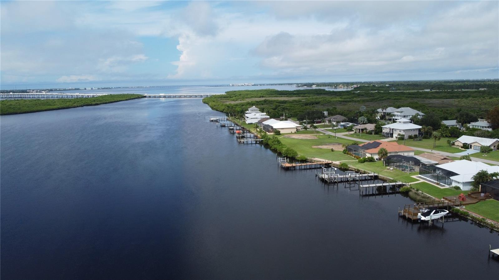 3690 PEACE RIVER DR, PUNTA GORDA, FL — photo 28