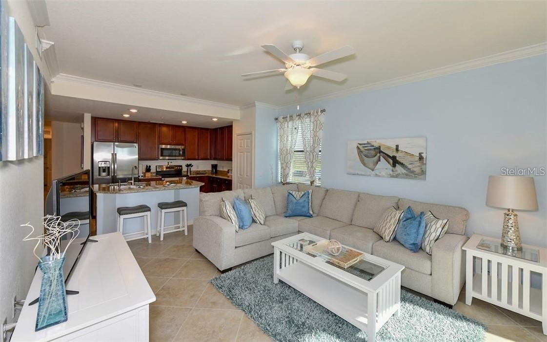 16904 VARDON TERRACE #201, LAKEWOOD RANCH, FL — photo 6