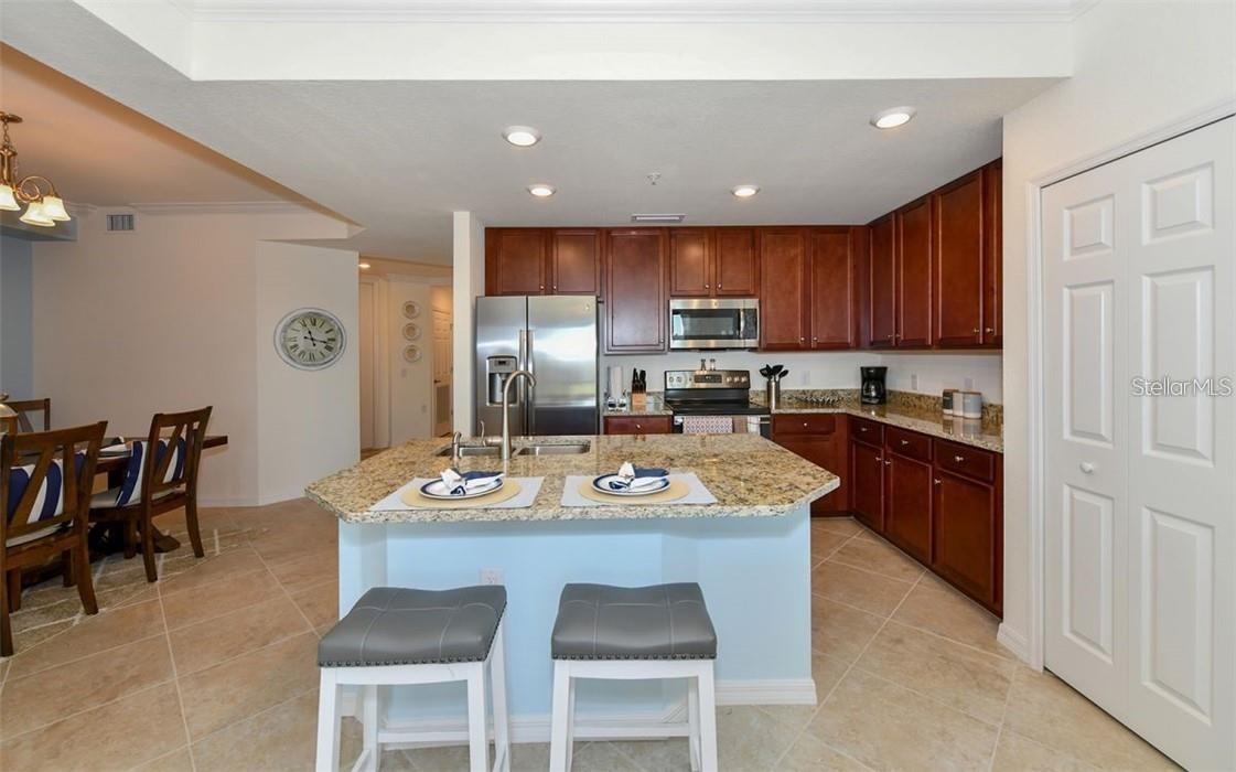 16904 VARDON TERRACE #201, LAKEWOOD RANCH, FL — photo 13