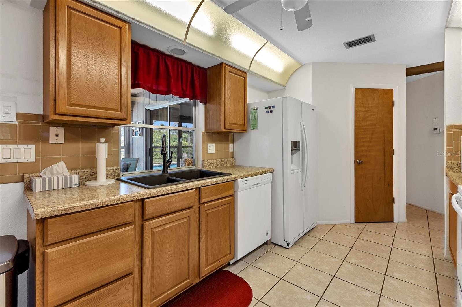 745 COLUMBIA ST, PORT CHARLOTTE, FL — photo 10