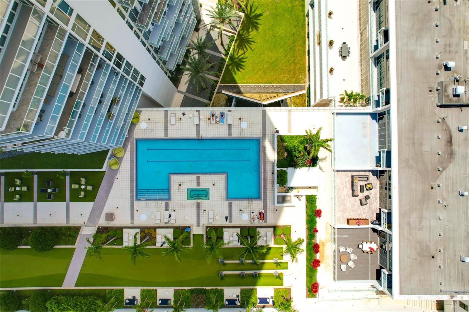 145 2ND AVE S #521, ST PETERSBURG, FL — photo 40