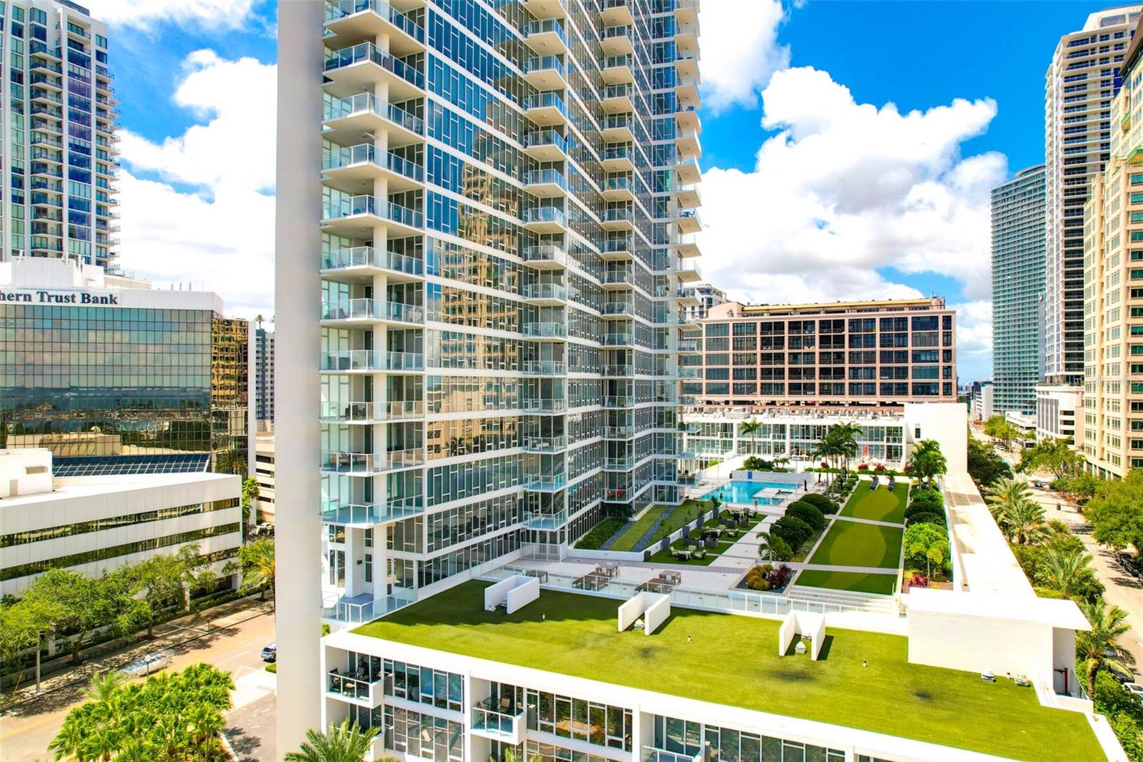 145 2ND AVE S #521, ST PETERSBURG, FL — photo 42