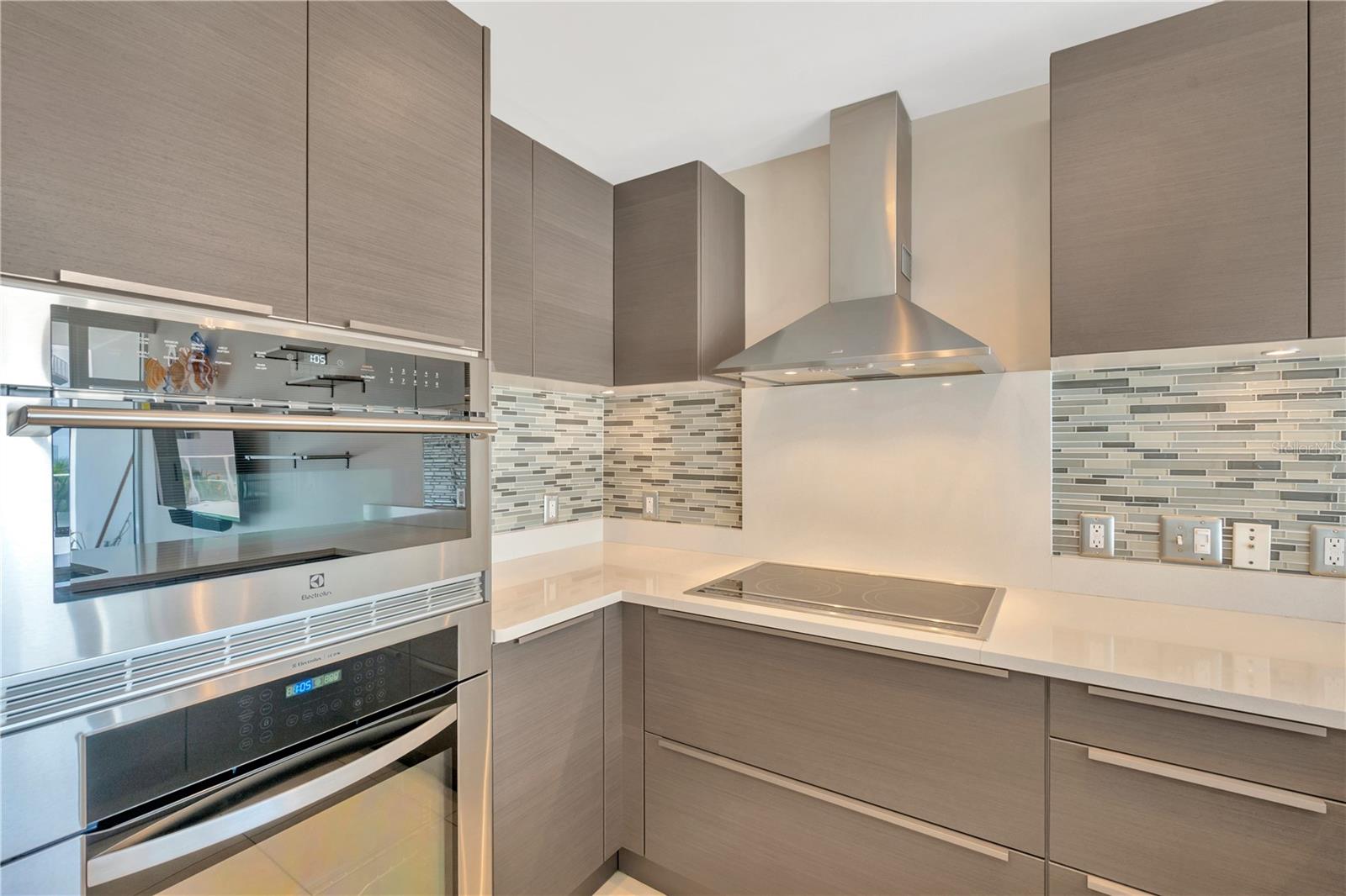145 2ND AVE S #521, ST PETERSBURG, FL — photo 11