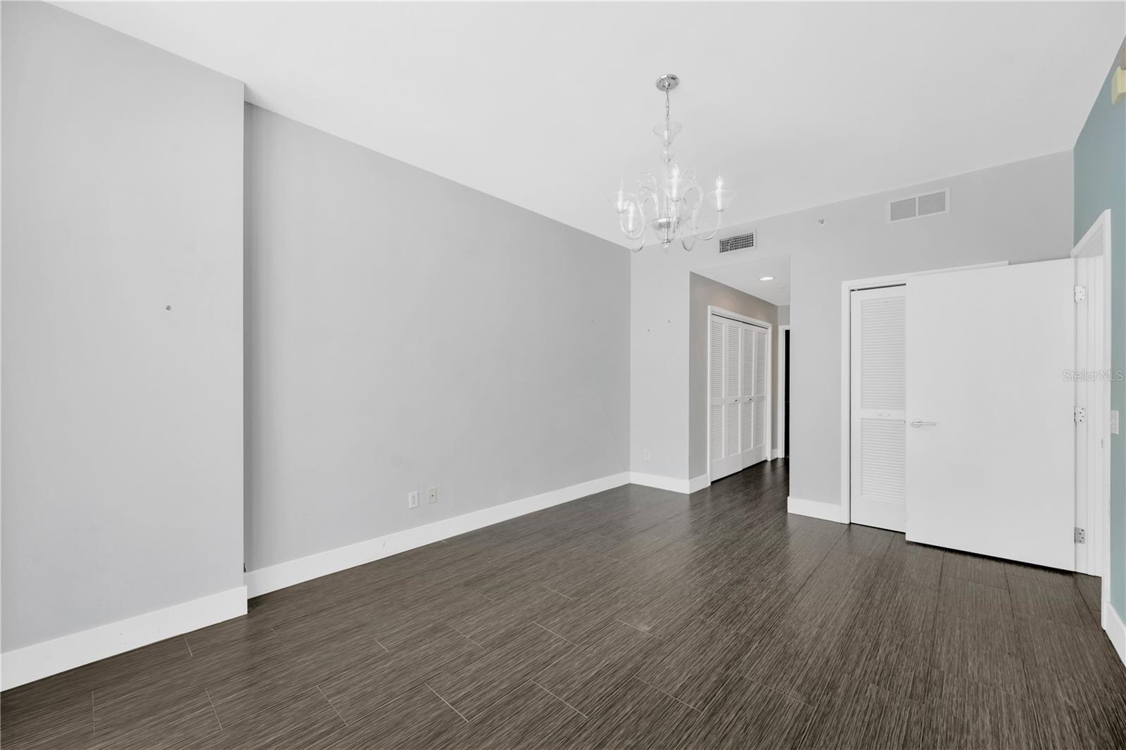 145 2ND AVE S #521, ST PETERSBURG, FL — photo 22