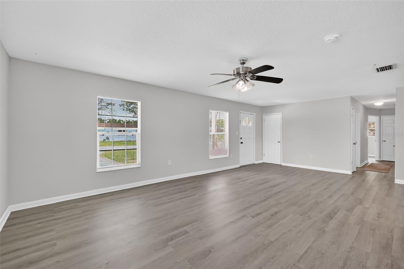 705 MIKE AVE, FRUITLAND PARK, FL — photo 11