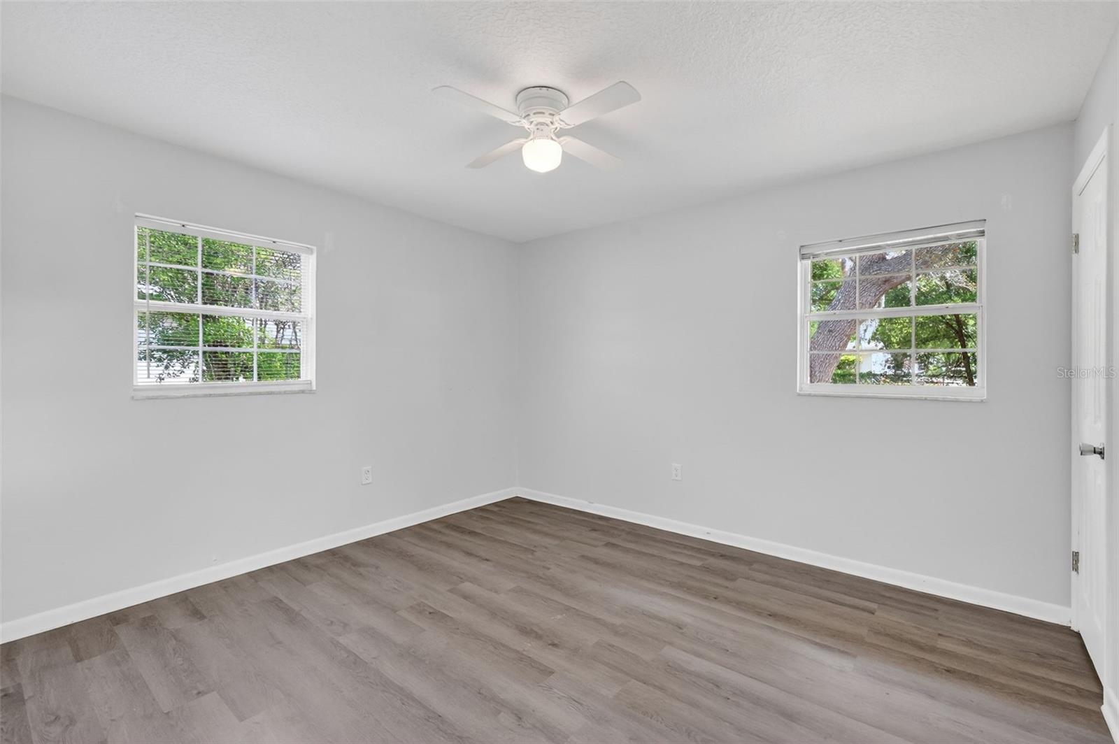 705 MIKE AVE, FRUITLAND PARK, FL — photo 23