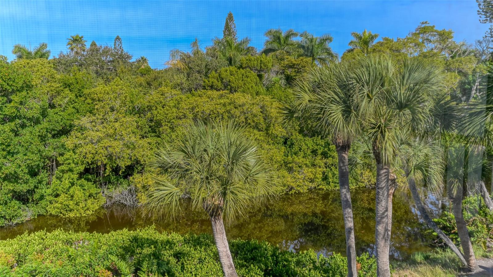 225 HOURGLASS WAY #103, SARASOTA, FL — photo 47