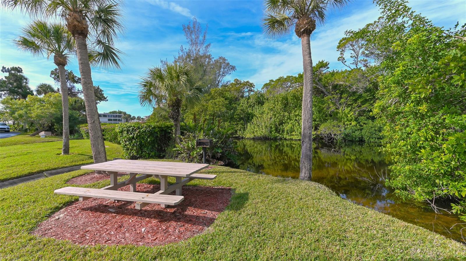 225 HOURGLASS WAY #103, SARASOTA, FL — photo 28
