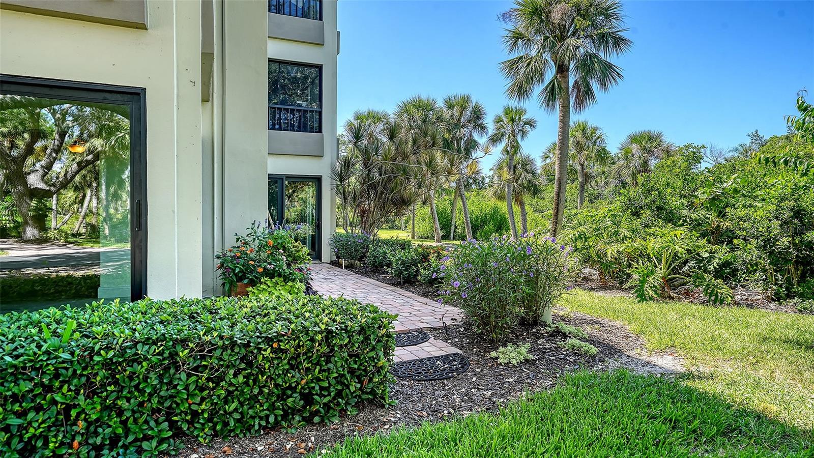225 HOURGLASS WAY #103, SARASOTA, FL — photo 29