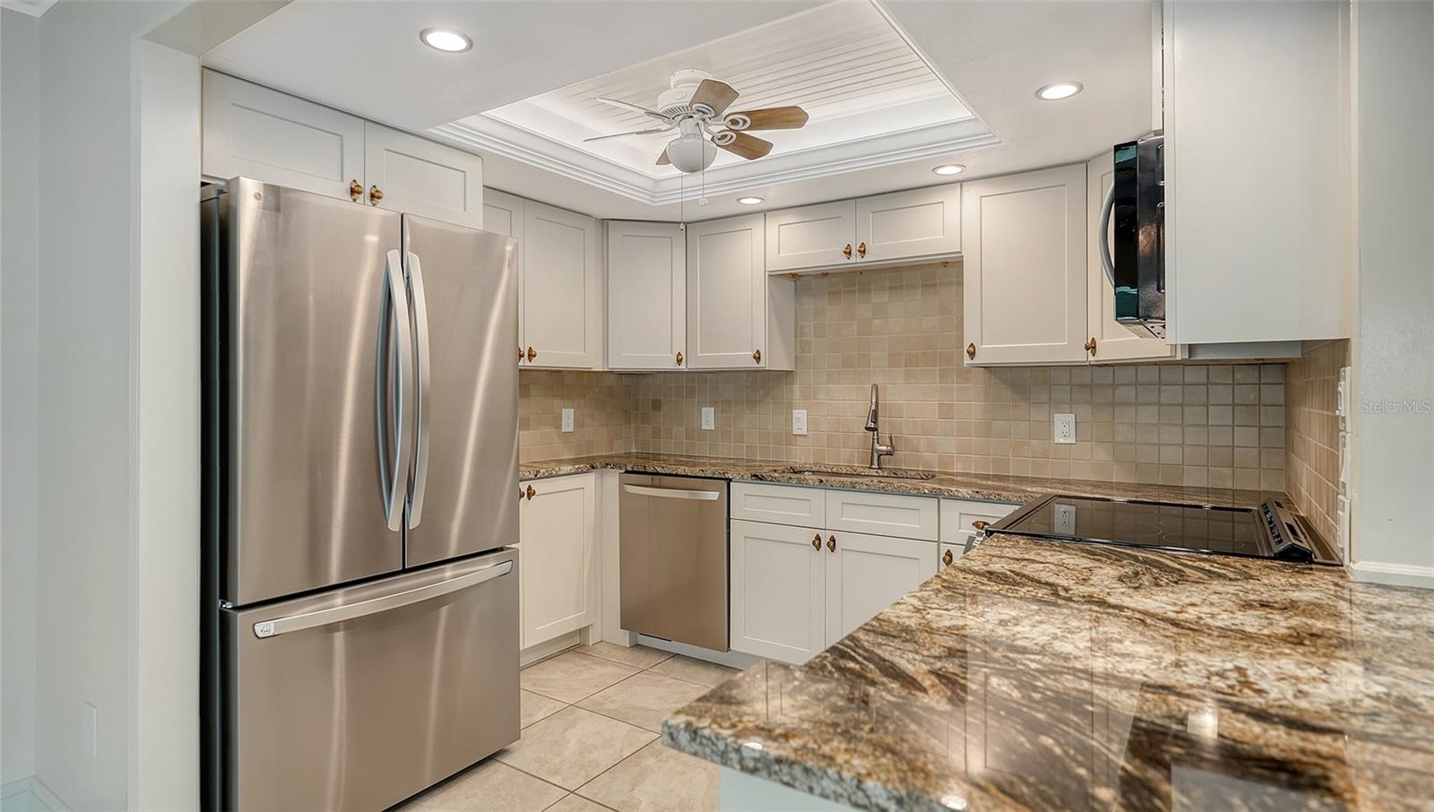225 HOURGLASS WAY #103, SARASOTA, FL — photo 34