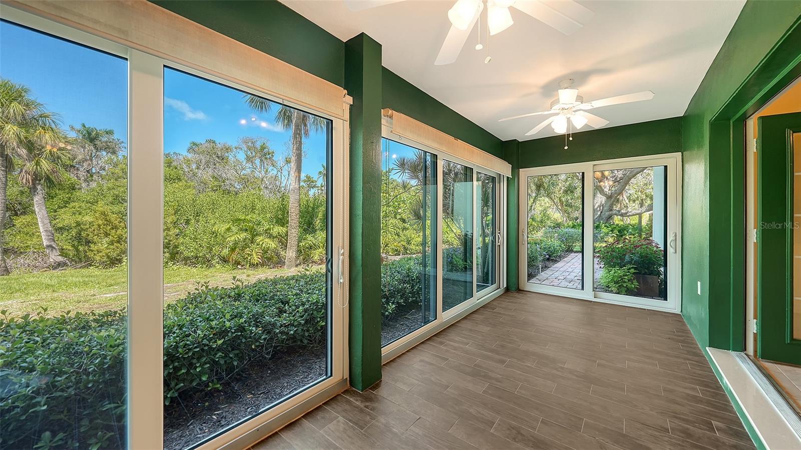 225 HOURGLASS WAY #103, SARASOTA, FL — photo 48