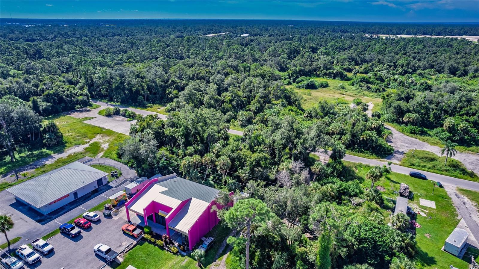 1104 BUENA VISTA CIR, PORT CHARLOTTE, FL — photo 11