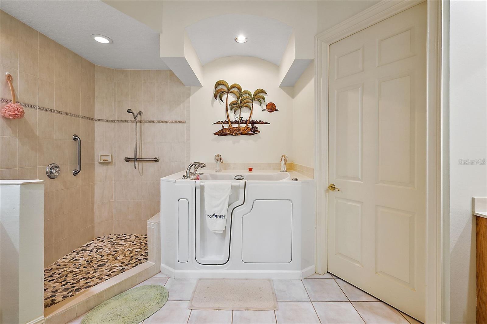 802 CAMINO REAL BLVD #802, HOWEY IN THE HILLS, FL — photo 39