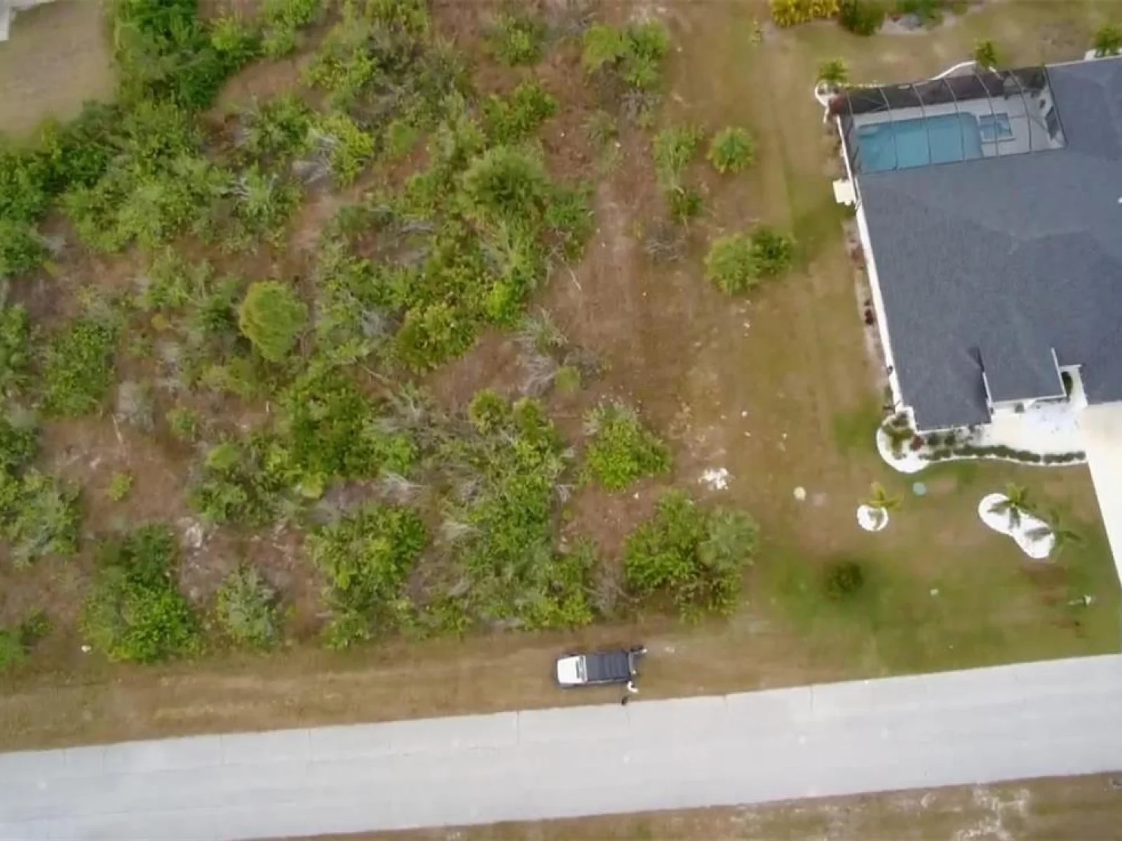 9517 SUNDANCE ST, PORT CHARLOTTE, FL — photo 2