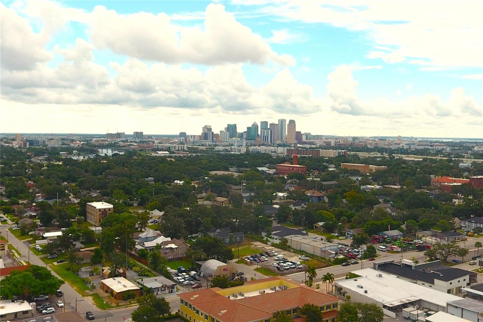 2606 W COLUMBUS DR, TAMPA, FL — photo 14