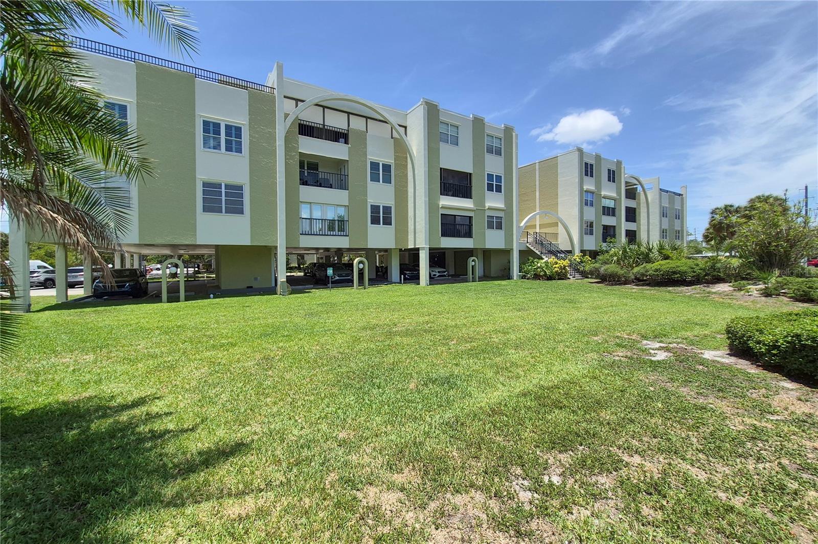 4681 1ST ST NE #209, ST PETERSBURG, FL