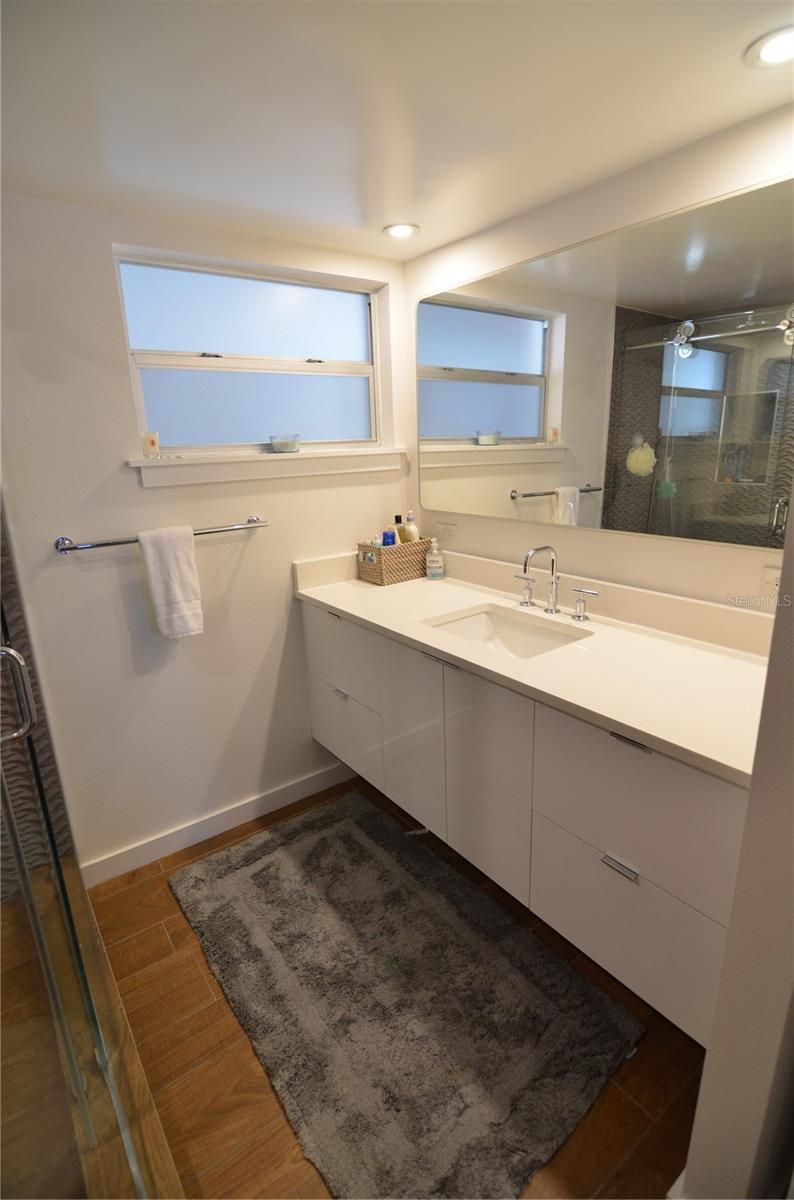 4420 EXETER DR #208, LONGBOAT KEY, FL — photo 12