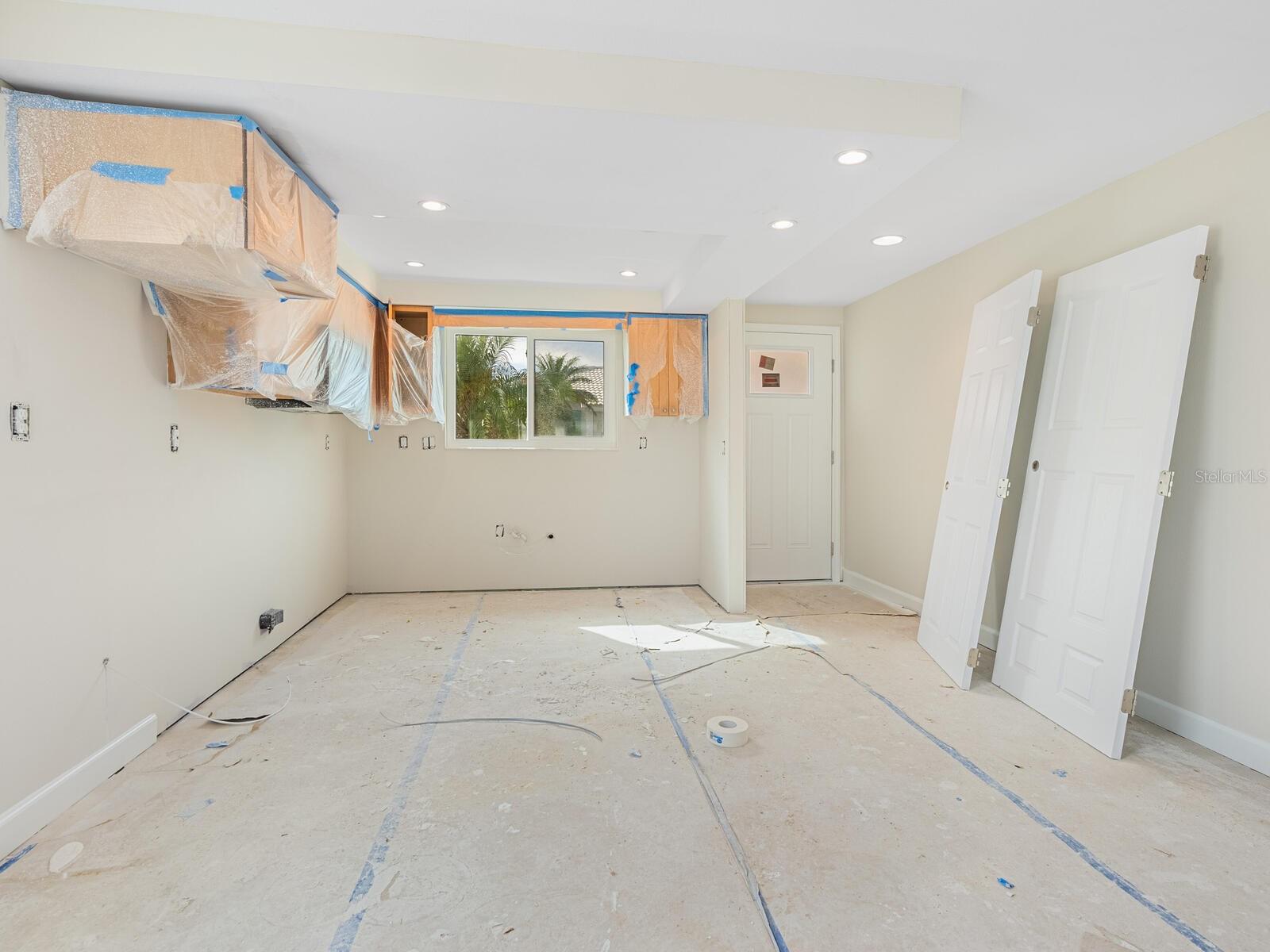 667 EL CENTRO, LONGBOAT KEY, FL — photo 9