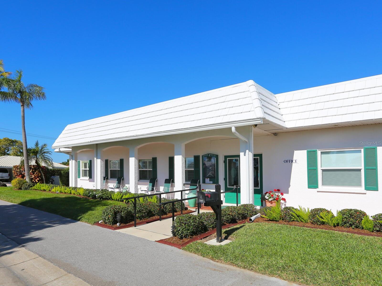 667 EL CENTRO, LONGBOAT KEY, FL — photo 21