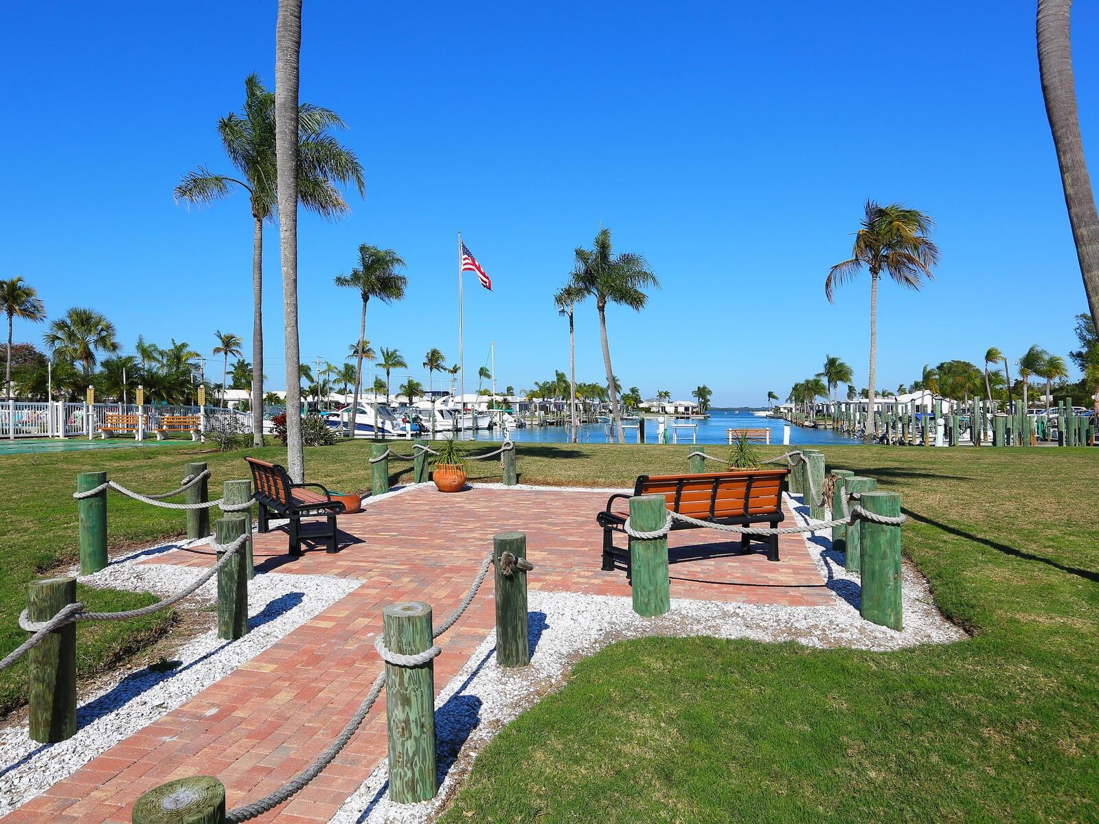 667 EL CENTRO, LONGBOAT KEY, FL — photo 22
