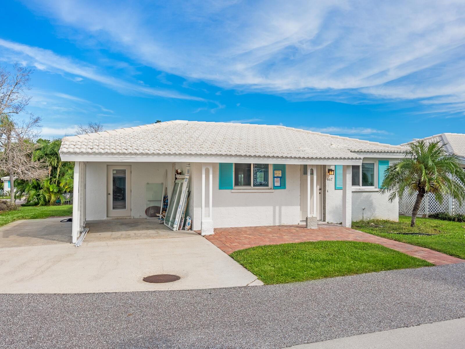 667 EL CENTRO, LONGBOAT KEY, FL — photo 32