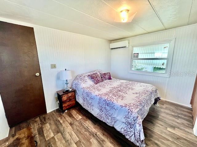 10819 LONDON DR, PORT RICHEY, FL — photo 28