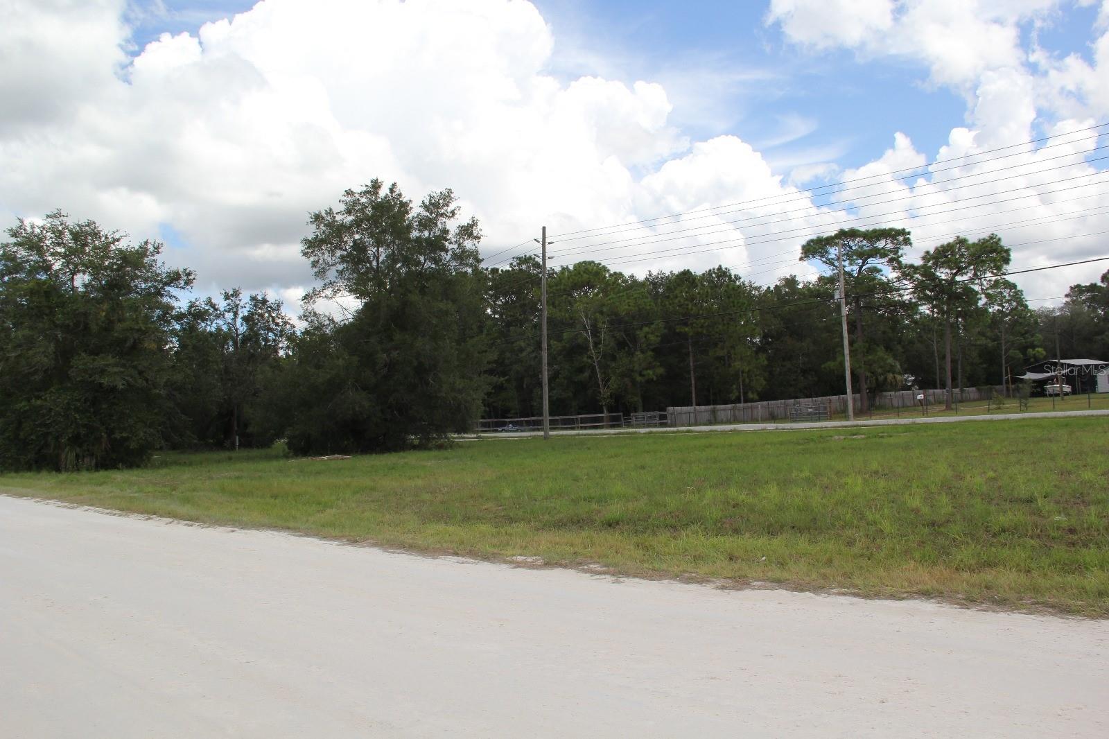 5140 MIAMI AVE, BROOKSVILLE, FL — photo 4