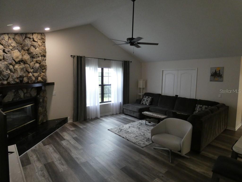 6534 FOXMOOR DR, ZEPHYRHILLS, FL — photo 8