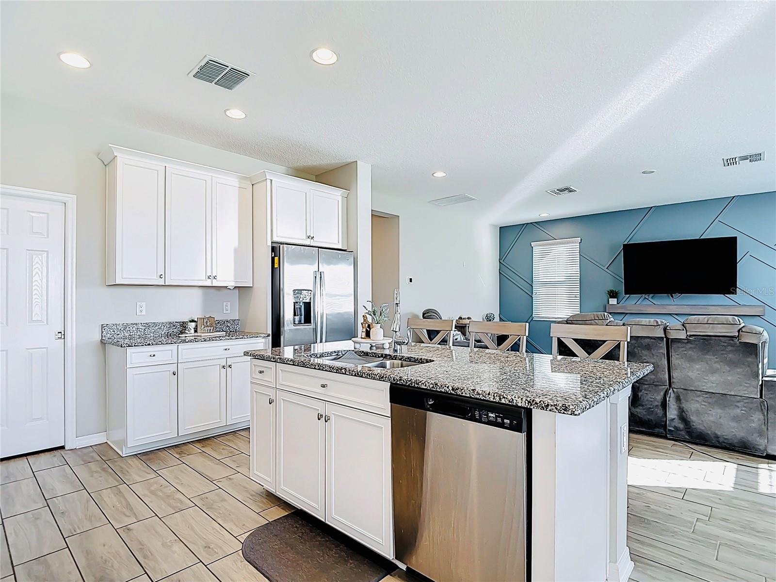 2960 AUTUMN ROCK DR, ZEPHYRHILLS, FL — photo 13