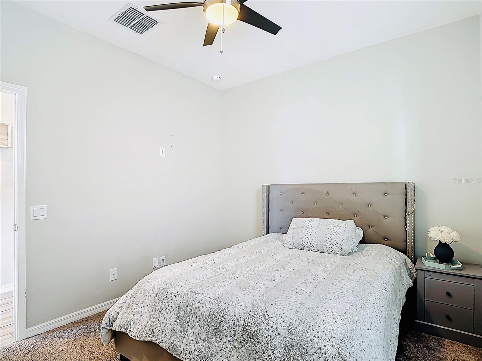 2960 AUTUMN ROCK DR, ZEPHYRHILLS, FL — photo 31