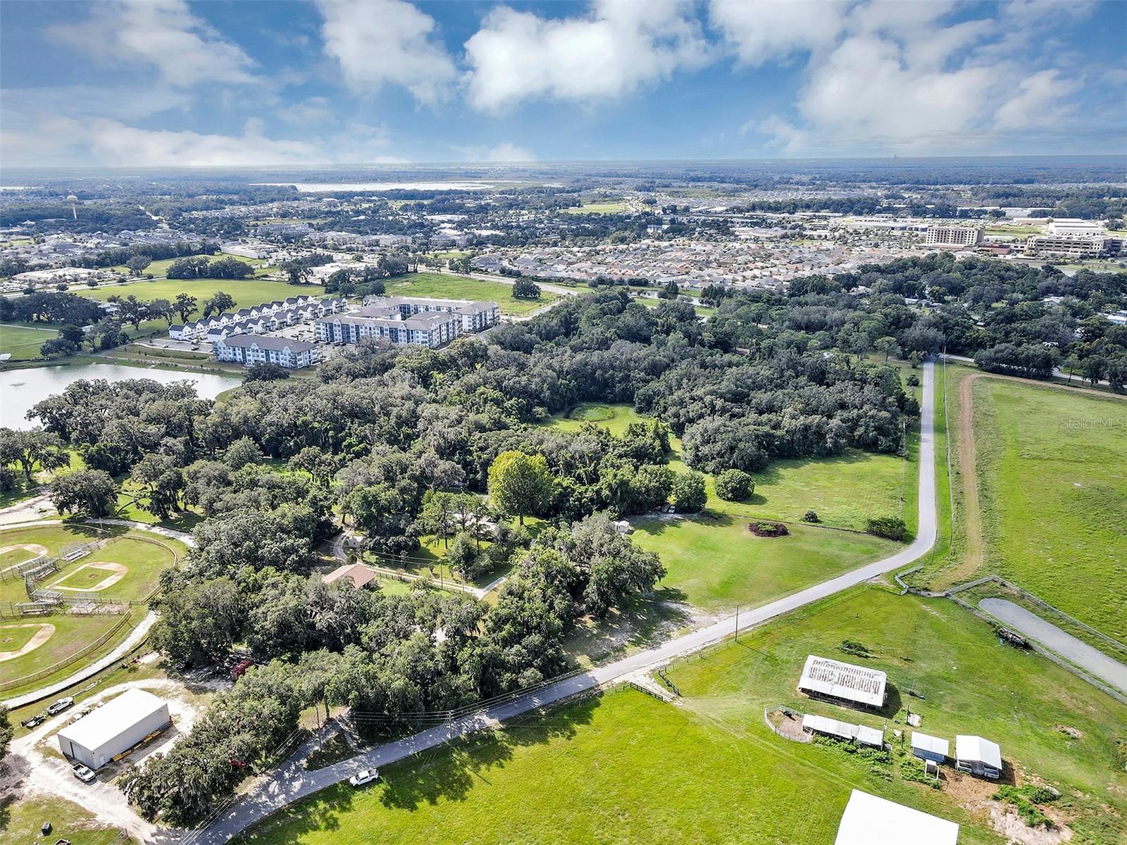 510 PHILLIPS LN, WILDWOOD, FL — photo 20