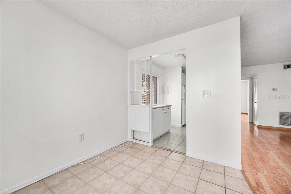 11401 3RD ST N #2, ST PETERSBURG, FL — photo 8