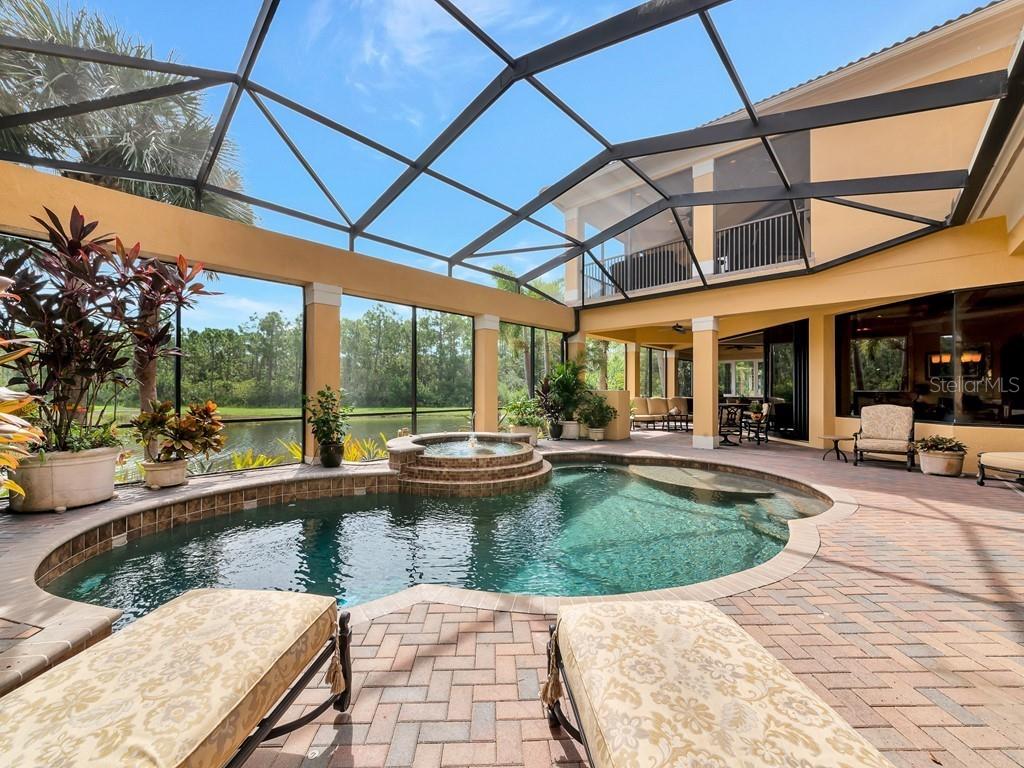 8305 FARINGTON CT, BRADENTON, FL — photo 16