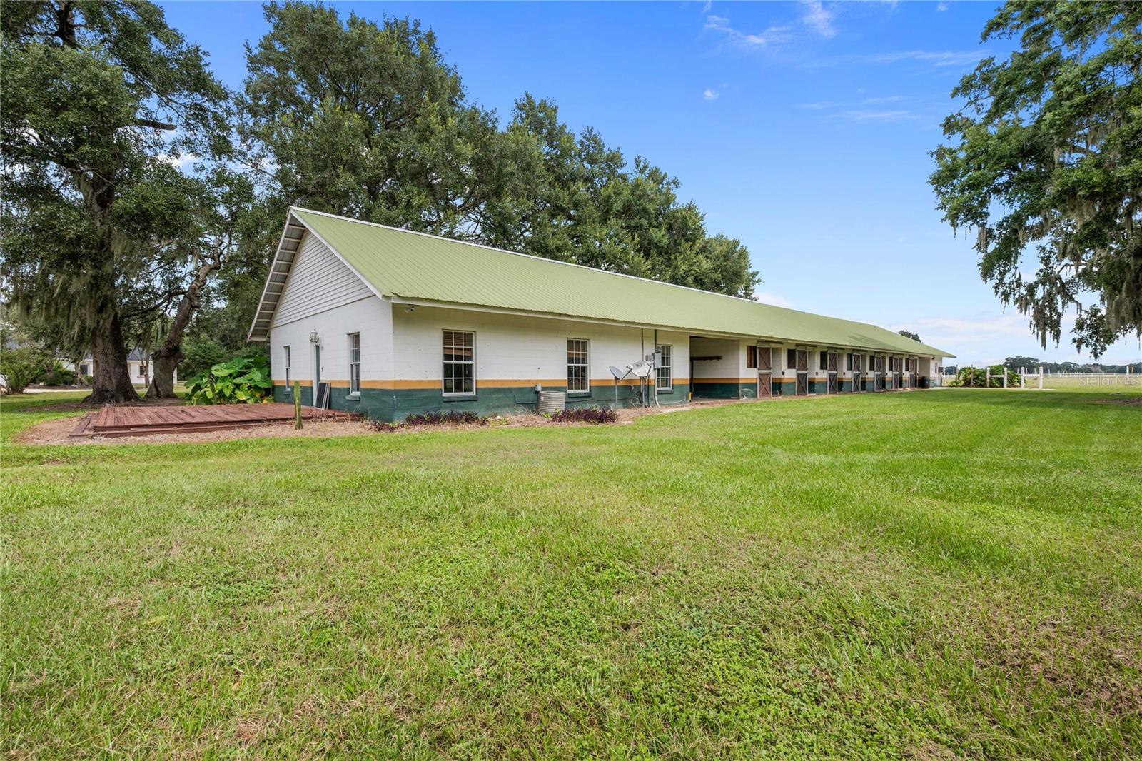 17401 S HIGHWAY 475, SUMMERFIELD, FL — photo 40