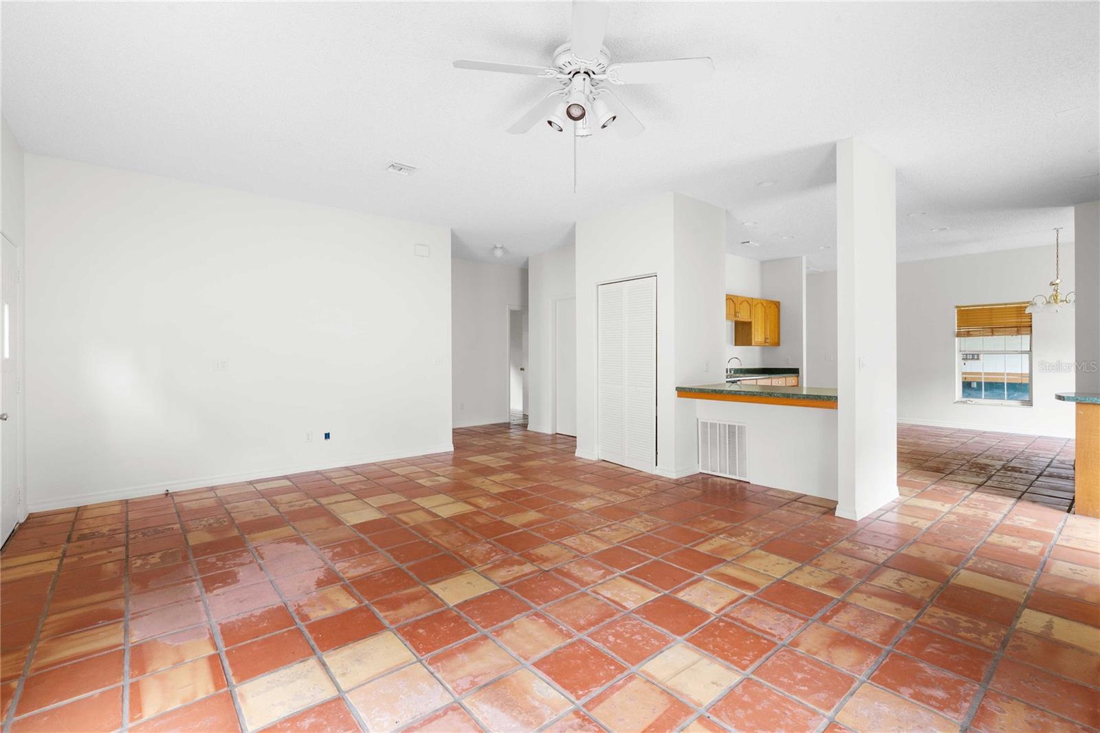 17401 S HIGHWAY 475, SUMMERFIELD, FL — photo 45