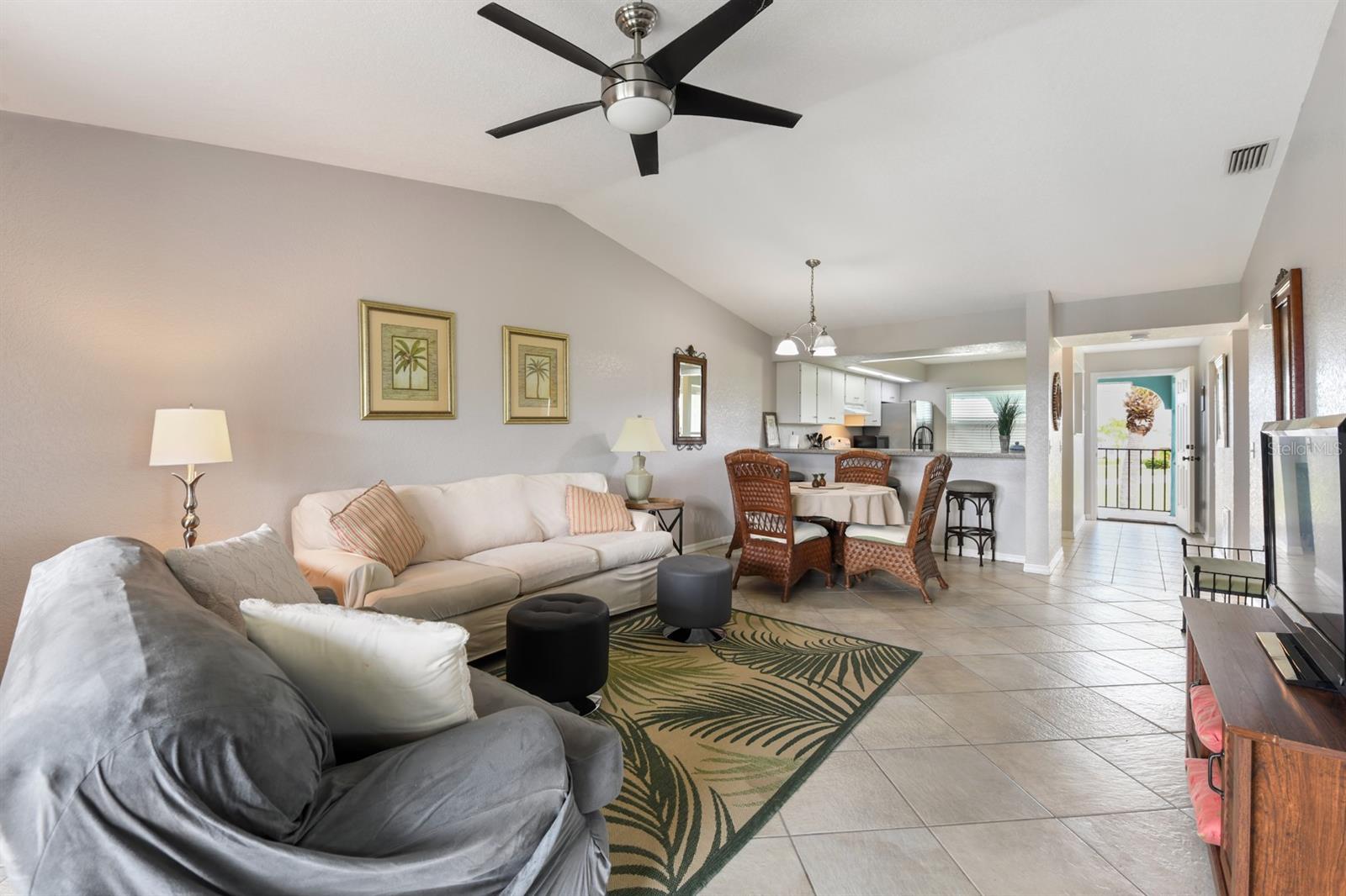 449 ROYAL POINCIANA #221, PUNTA GORDA, FL — photo 2