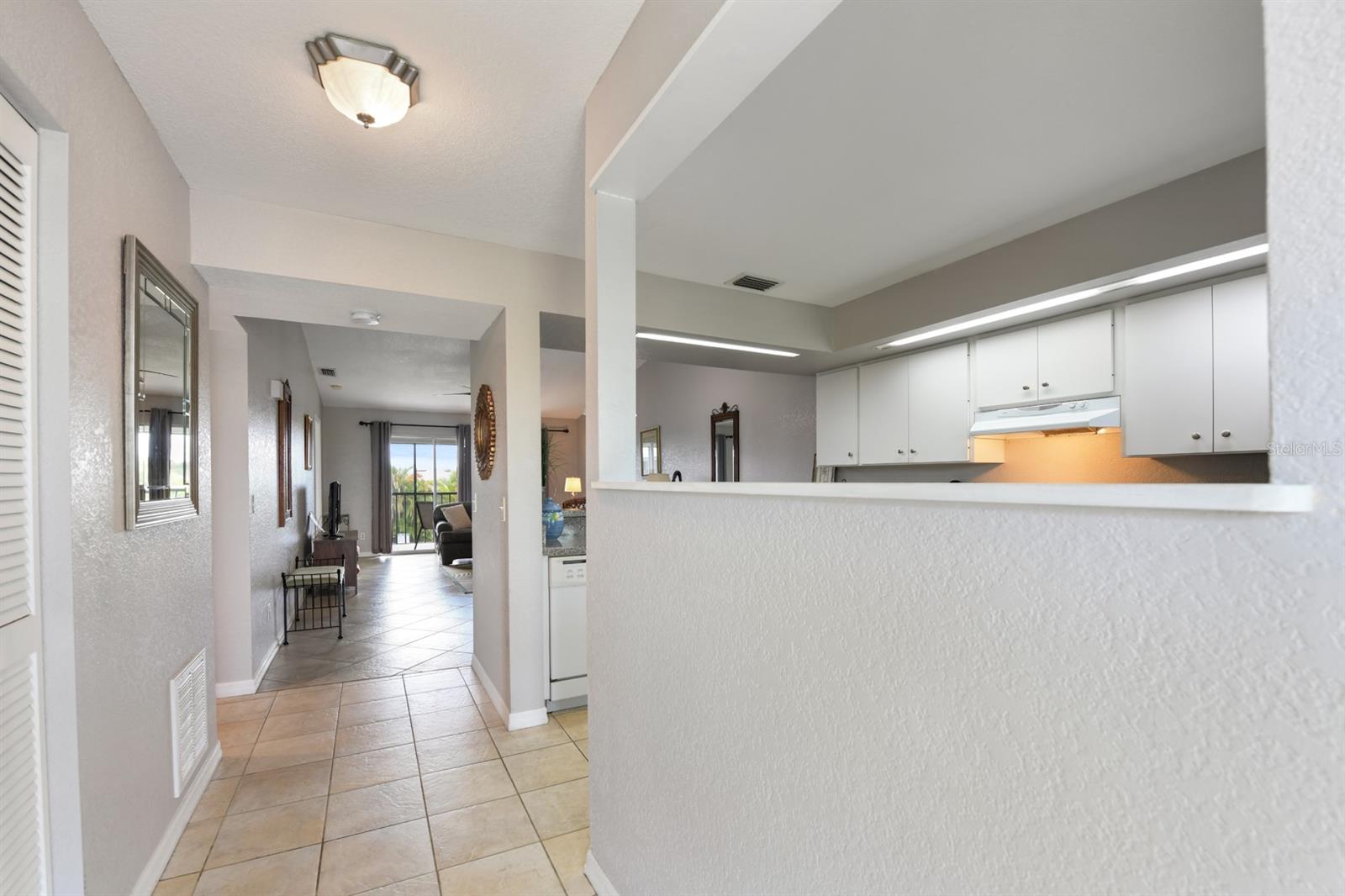 449 ROYAL POINCIANA #221, PUNTA GORDA, FL — photo 3