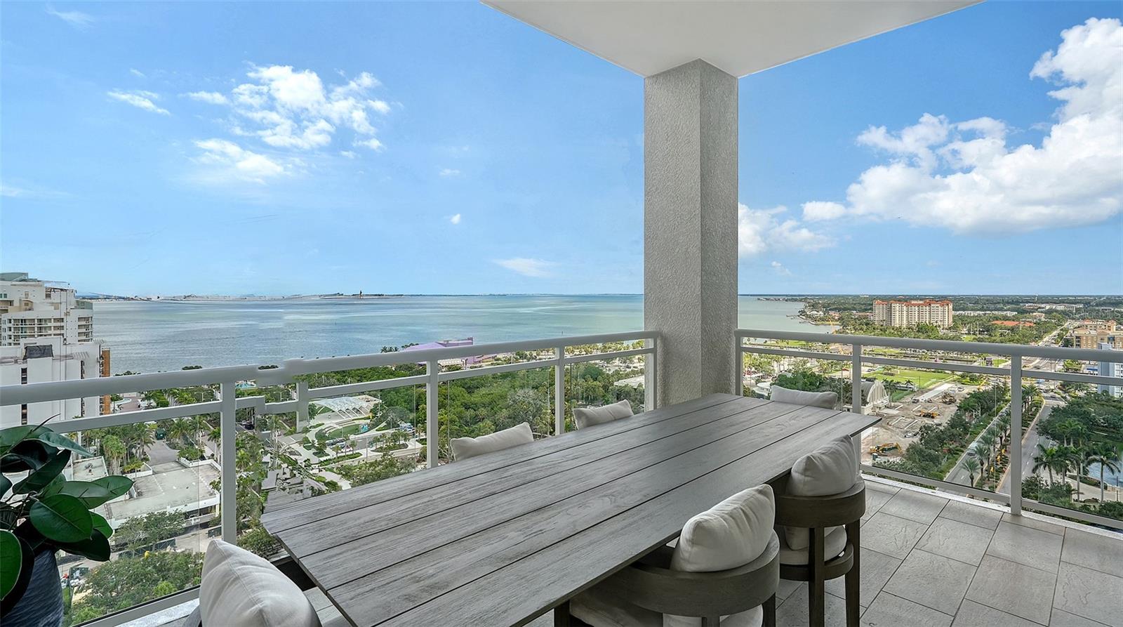 540 N TAMIAMI TRL #1702, SARASOTA, FL — photo 27