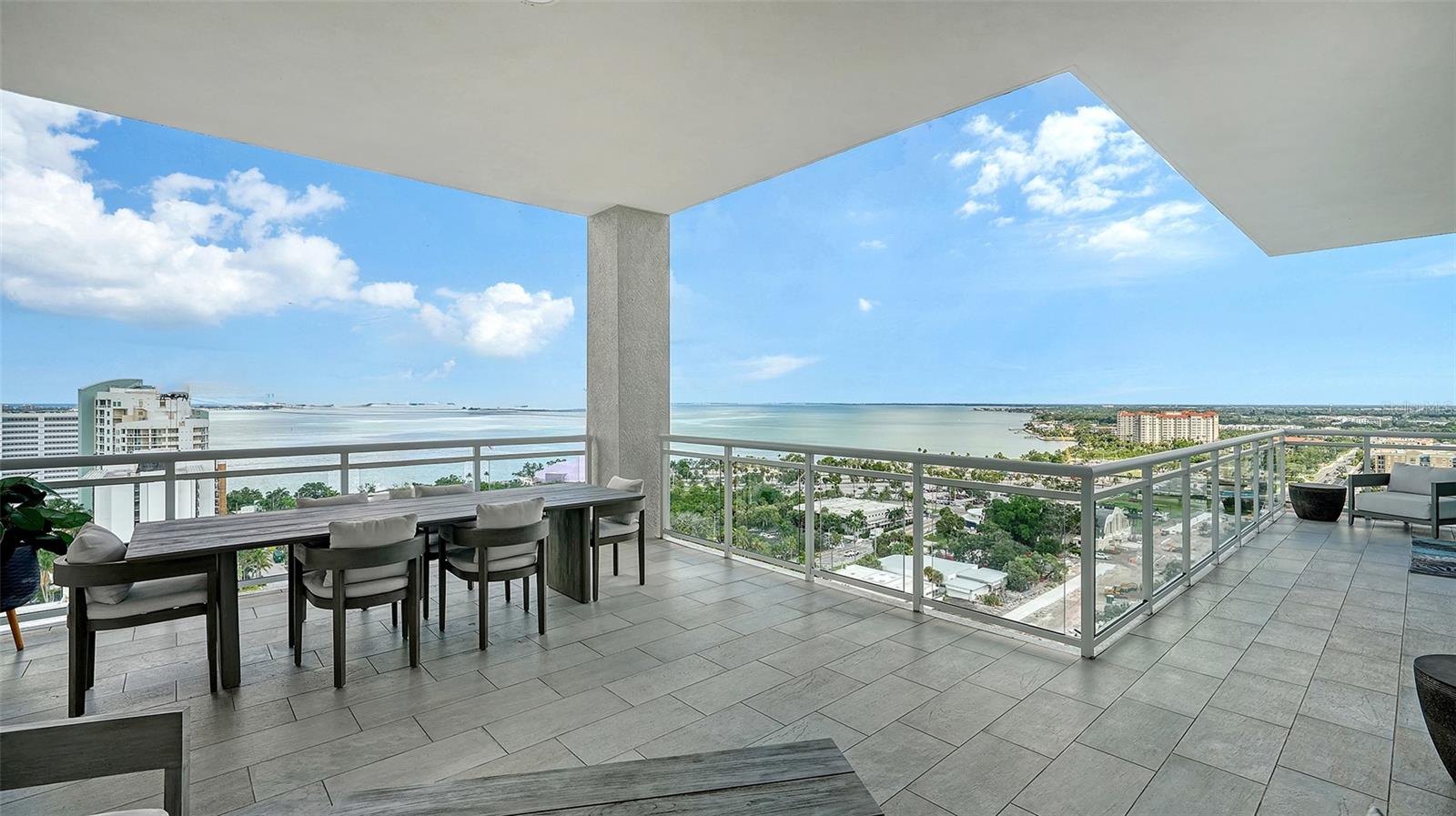 540 N TAMIAMI TRL #1702, SARASOTA, FL — photo 30