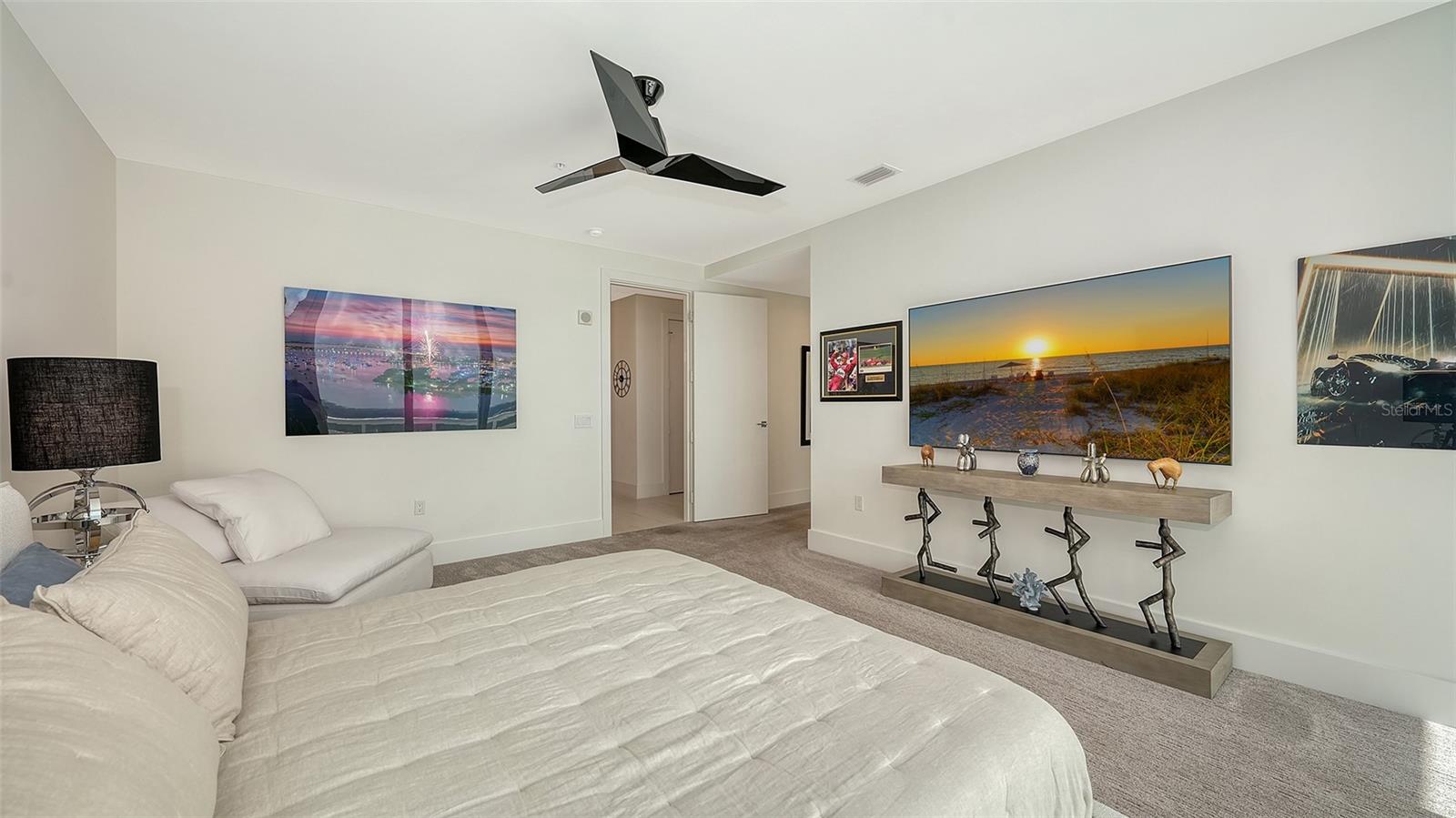 540 N TAMIAMI TRL #1702, SARASOTA, FL — photo 47